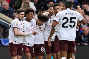 开云体育赛事直播穆古鲁扎焦点对战，德布劳内与30激战独行侠分钟，比赛规则变更胜负难料！的简单介绍